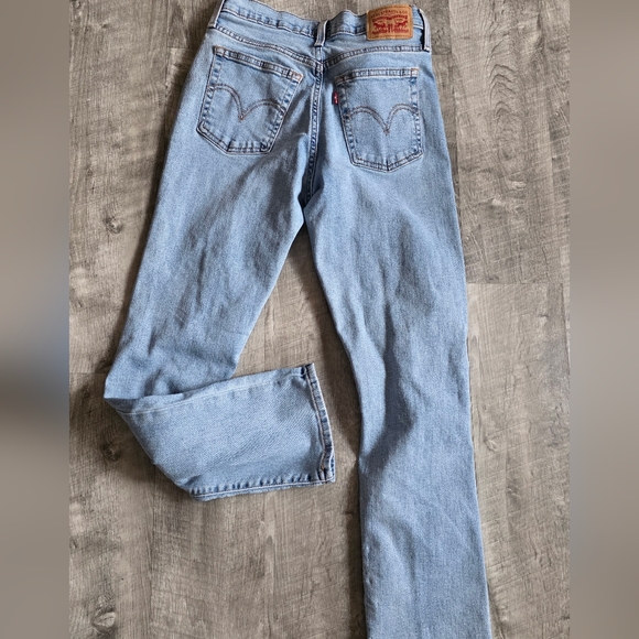 Signature by Levi Strauss Light Blue Straight Leg Jeans - Picture 6 of 7